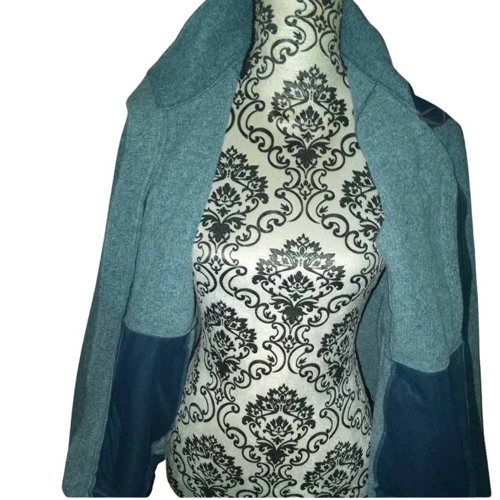 Final$$The North Facefleece Jacket - image 8